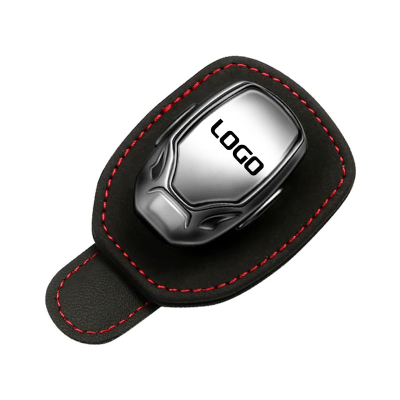 Clipe para óculos multifuncional em camurça com o logótipo do seu automóvel